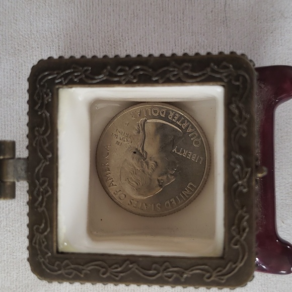 Porcelain Trinket Box Rocking Chair. 3" tall - Picture 6 of 6